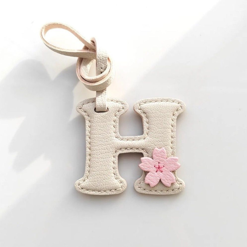Creative High Quality Genuine  - Monogram Keychain Leather recensie en prijs