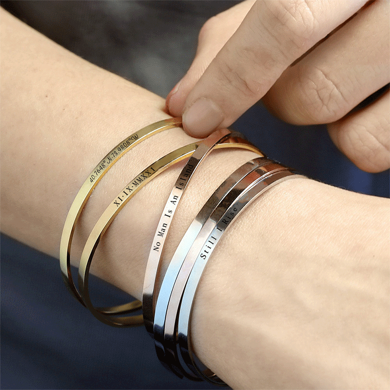 Custom Phrase Cuff Bracelets f - Coordinates Bracelet recensie en prijs