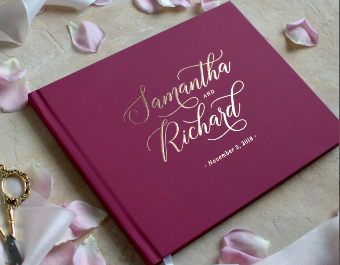 Custom Elegant Wedding Guest B - Custom Photo Book recensie en prijs