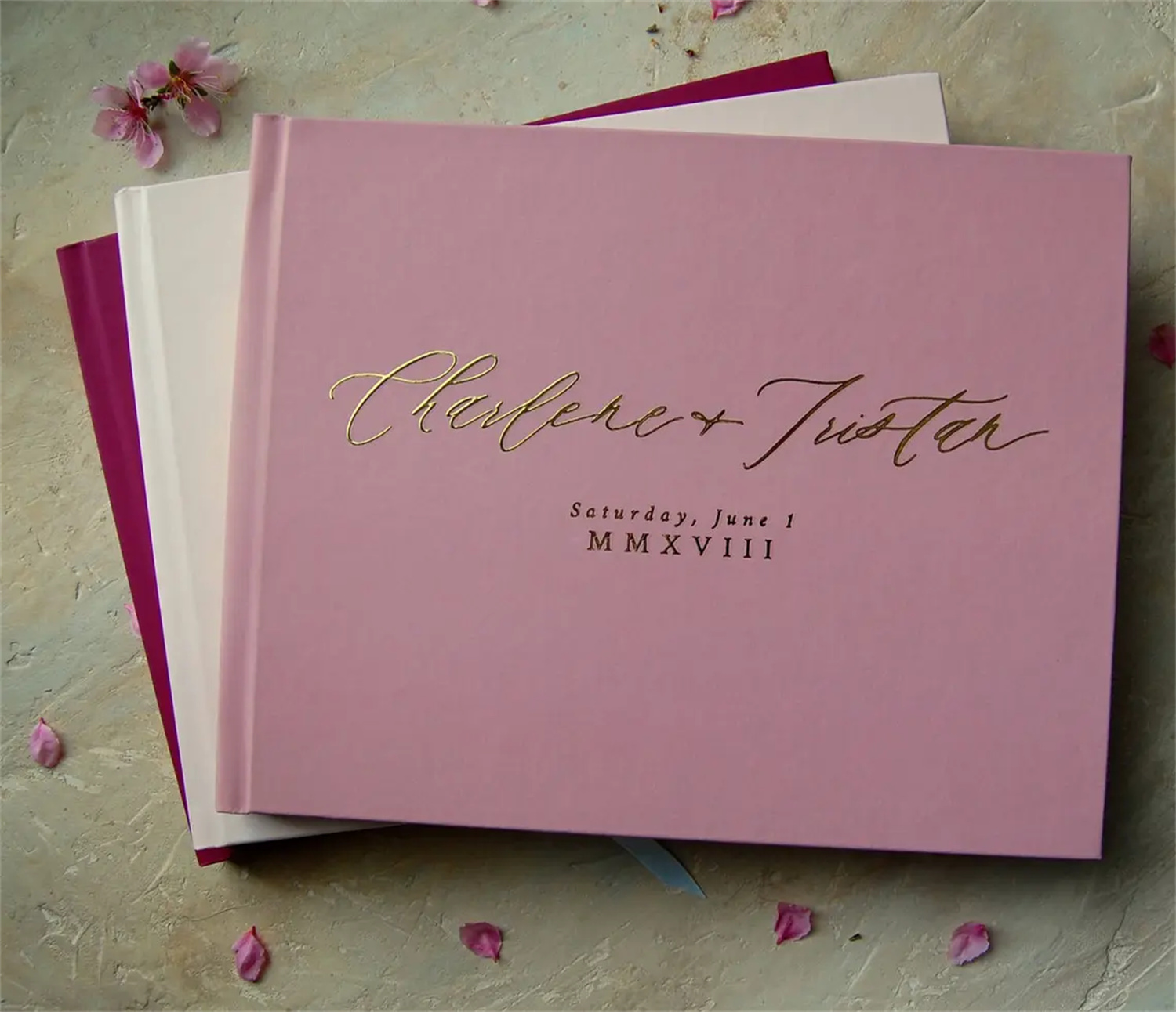 Custom Elegant Wedding Guest B - Custom Photo Book recensie en prijs