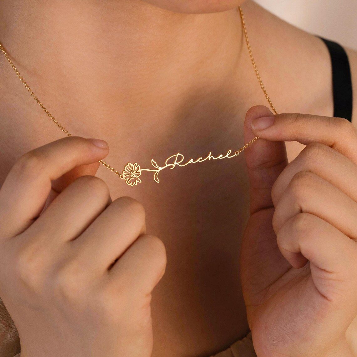 Haiyufly Custom Name Necklace  - Birth Flower Necklace recensie en prijs