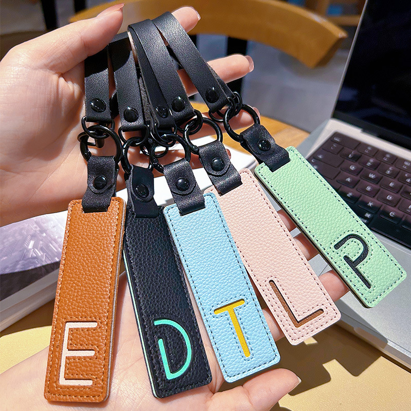 Classic Pu Leather Keychain A- - Monogram Keychain Leather recensie en prijs