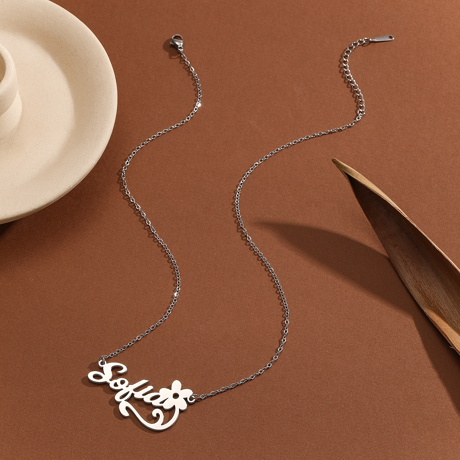 Stainless Steel Flower Letter  - Name Necklace Custom recensie en prijs